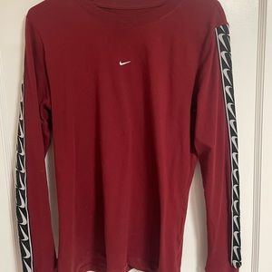 NIKE LONG SLEEVE